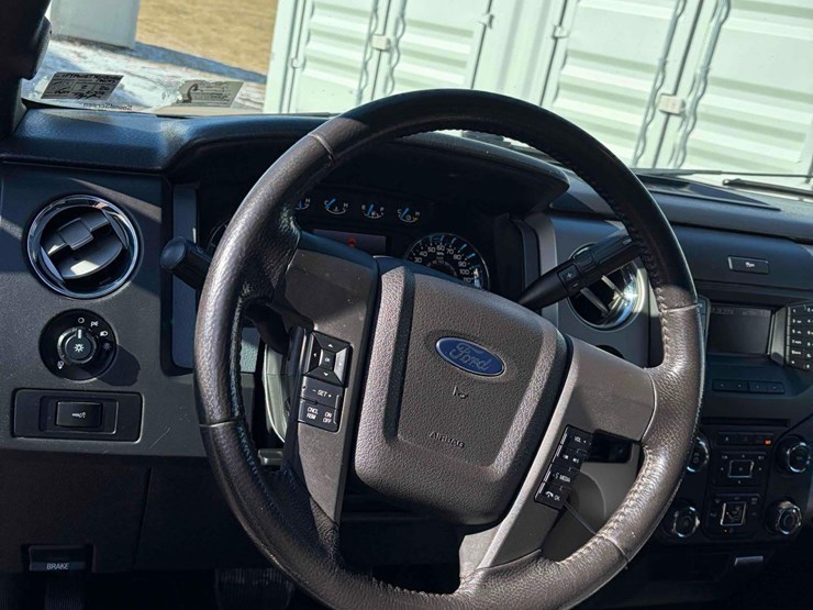 2014-ford-f150-image-17