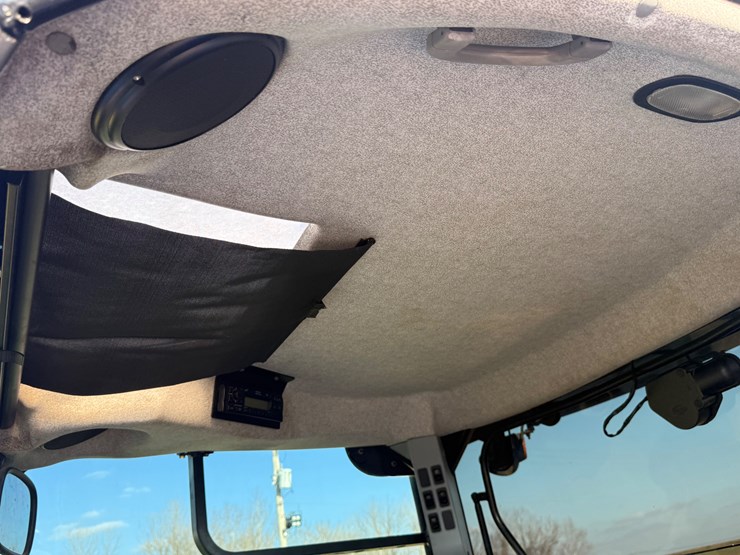 new-holland-t6070-image-20