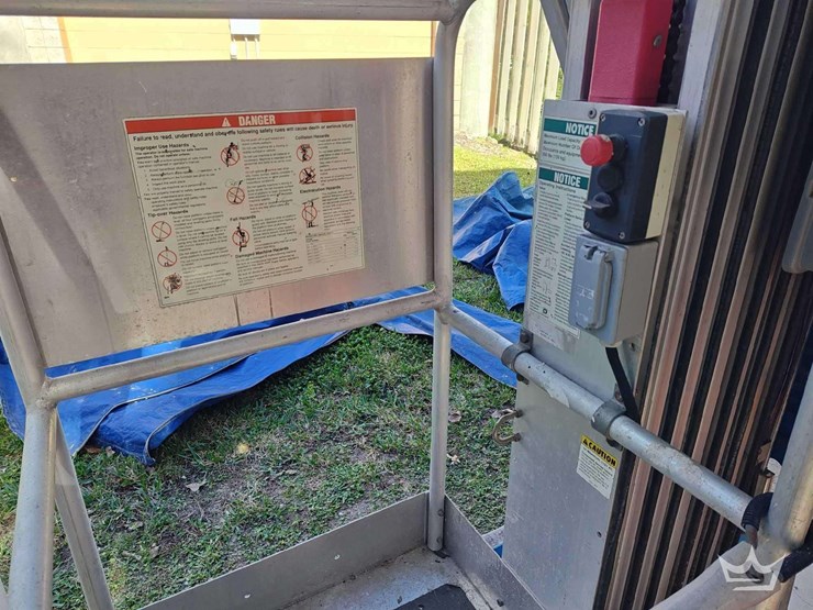 2002-genie-awp30s-image-9