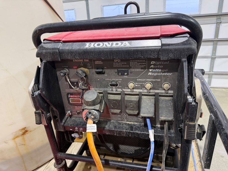 2024-honda-eb10000-image-16