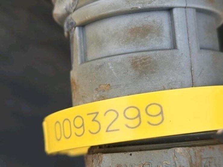 8x8-plastic-square-tub-image-5