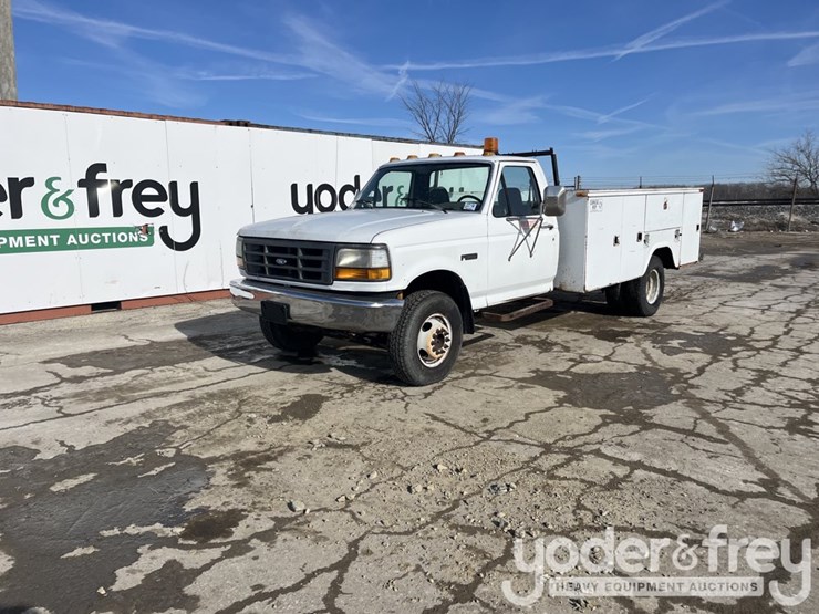 1993-ford-f-super-duty-image-2