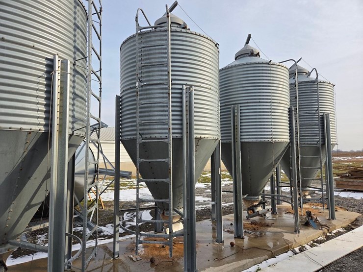 4-ton-hog-slat-feed-bin-#26-image-3