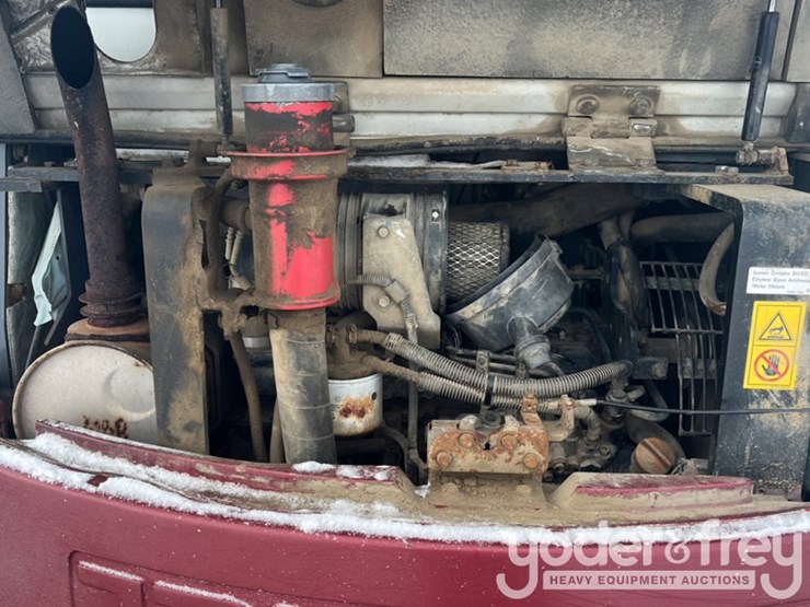 2013-takeuchi-tb153fr-image-36