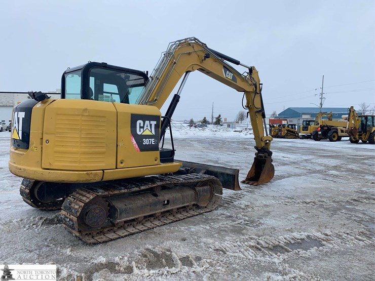 2017-caterpillar-307e2-image-5