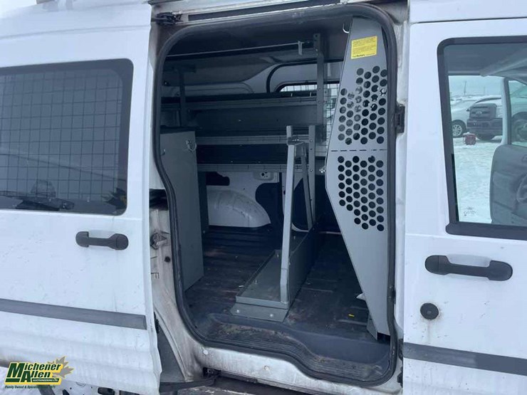 2012-ford-transit-connect-image-36