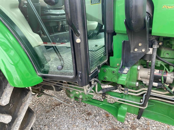 2013-john-deere-5085m-image-23