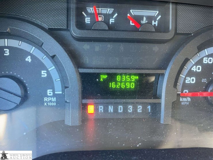 2011-ford-e-series-s/a-cube-van-image-15