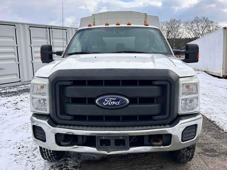 2015-ford-f350-image-8