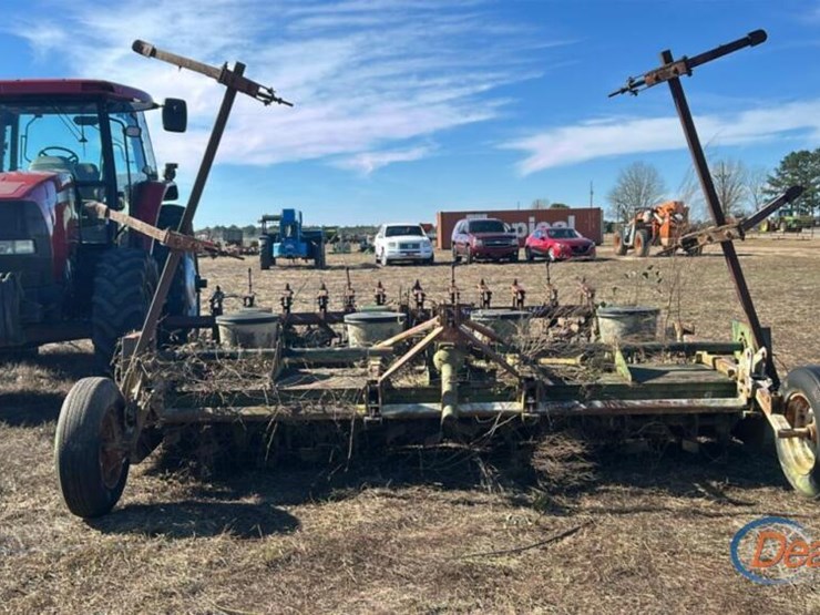 john-deere-4-row-planter-and-tiller-image-2