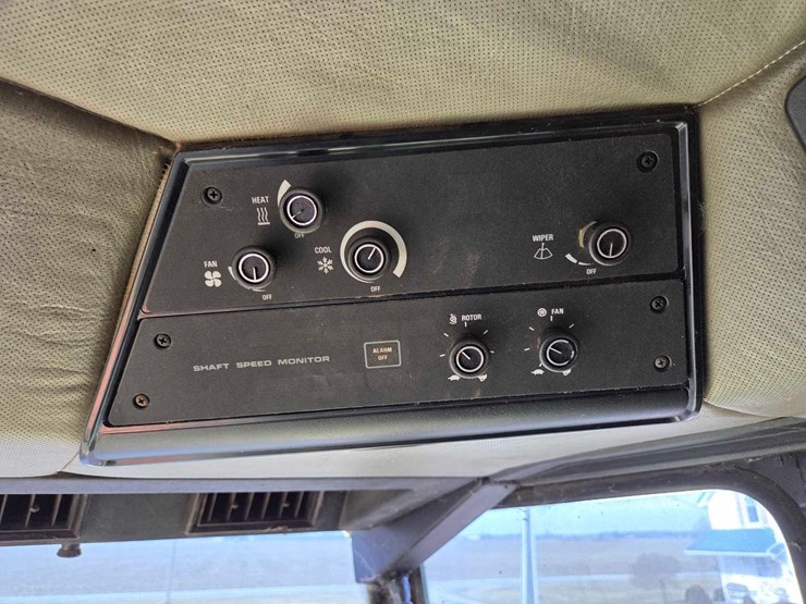 case-ih-1640-image-39