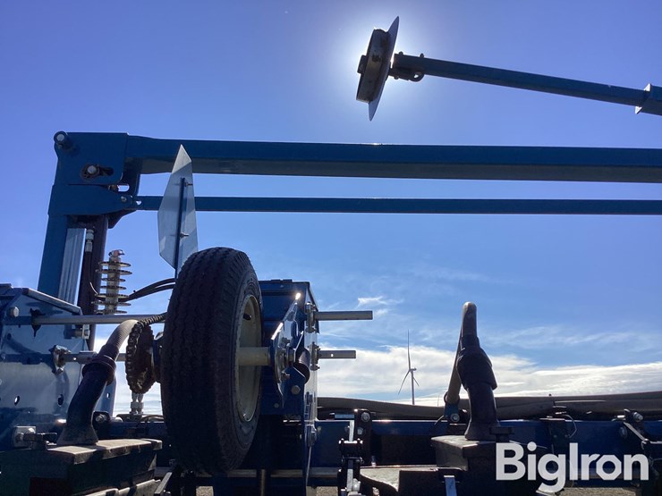 2014-kinze-3600-image-14