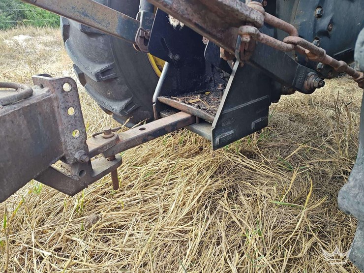 1995-john-deere-5200-image-11