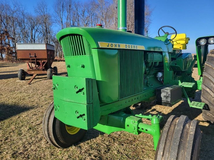 john-deere-4520-image-9