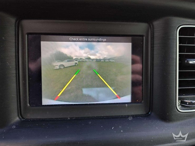 2018-dodge-charger-sedan-image-25