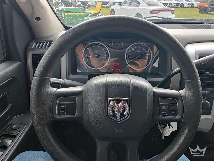 2012-dodge-ram-1500-image-31