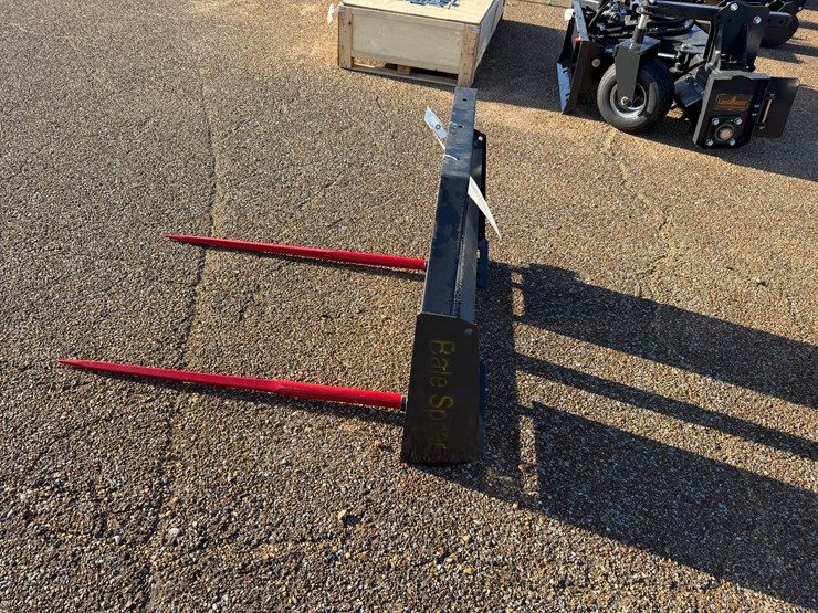 #7823-•-land-honor-skid-steer-bale-spear-image-5
