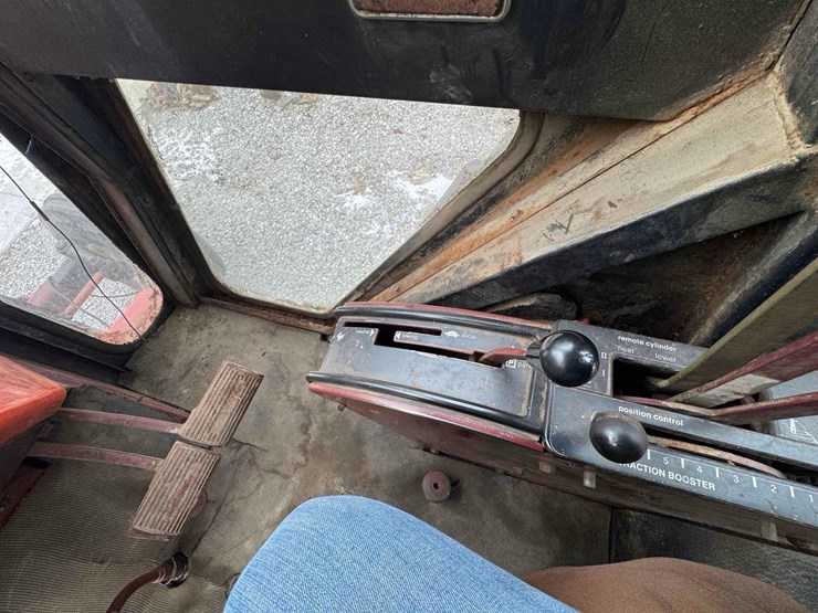 1973-allis-chalmers-7050-tractor-image-41