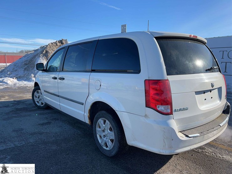 2012-ram-c/v-image-2