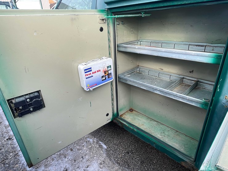 2011-chevrolet-1500-image-41