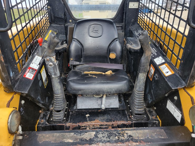 2007-john-deere-317-image-15