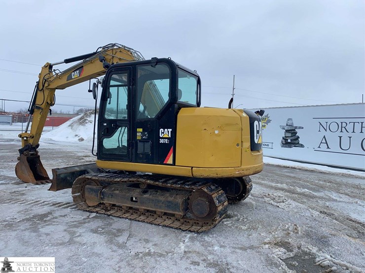2017-caterpillar-307e2-image-3