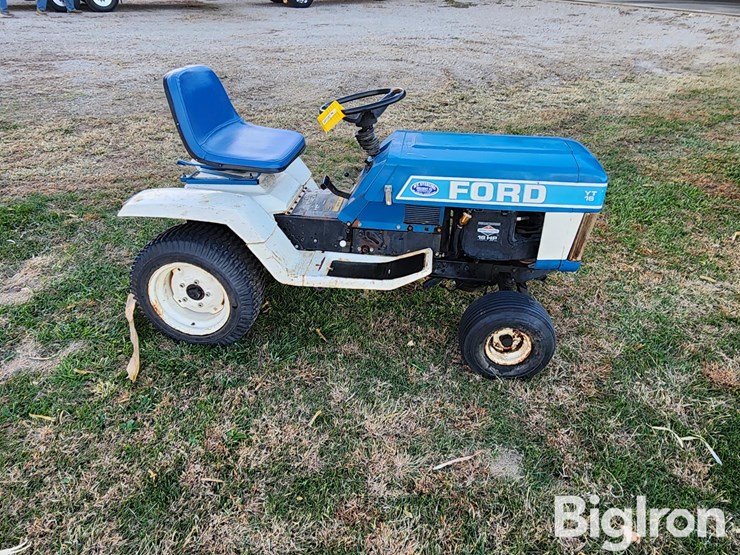 ford-tractor-image-4