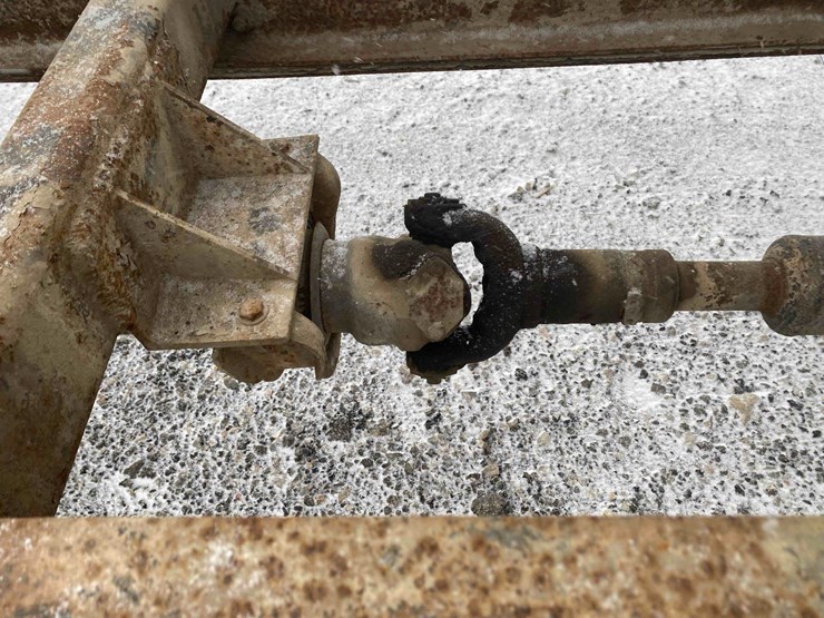 1983-ford-9000-image-51