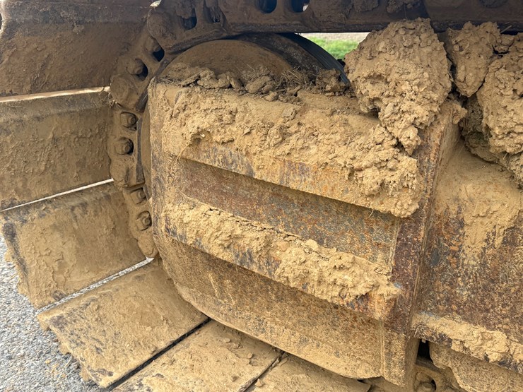 volvo-ec330-image-10