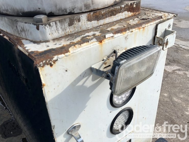 2007-kenworth-t300-image-38