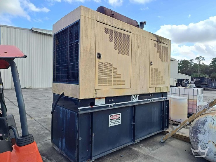 2006-caterpillar-250-kw-image-3