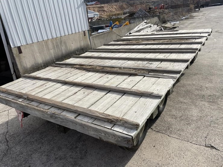 flat-rack-wagon-on-h&s-running-gear-image-3