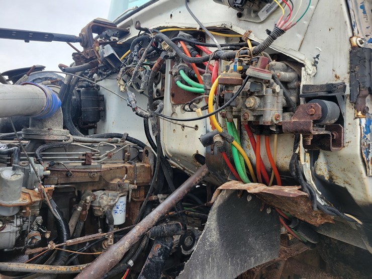 1993-ford-l8000-image-19