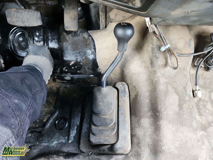 2013-ford-f350-image-25