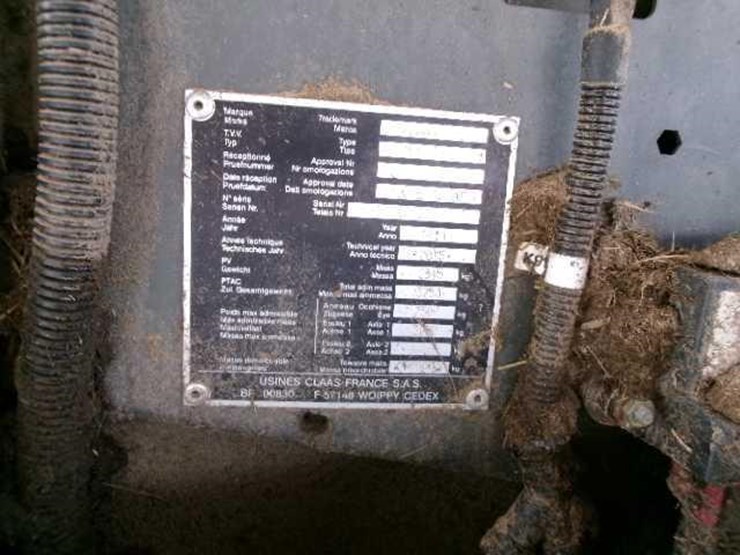 2014-claas-variant-360-image-16