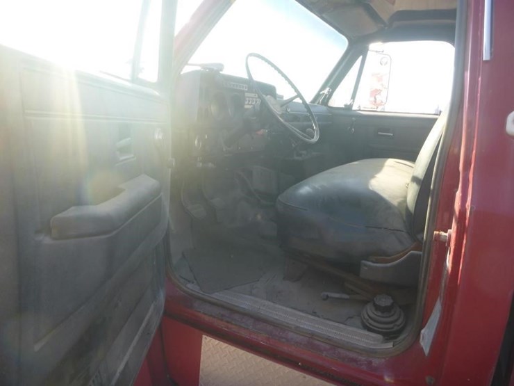 1983-gmc-6000-image-9