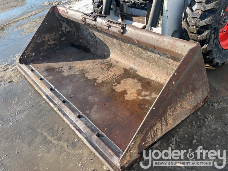 2021-bobcat-s62-image-13