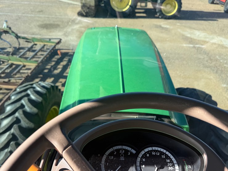 john-deere-6145r-image-24