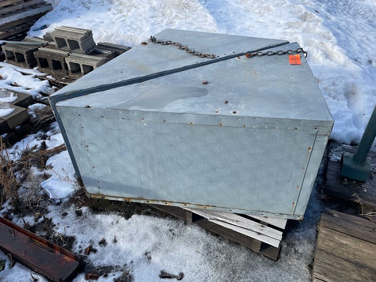 #2268-•-pair-of-metal-wedges-for-dump-truck-image-4