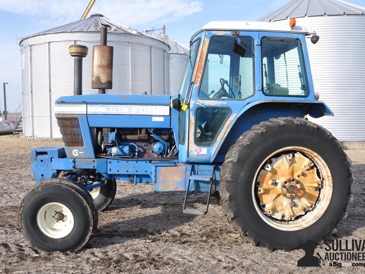 1978-ford-9700-image-8