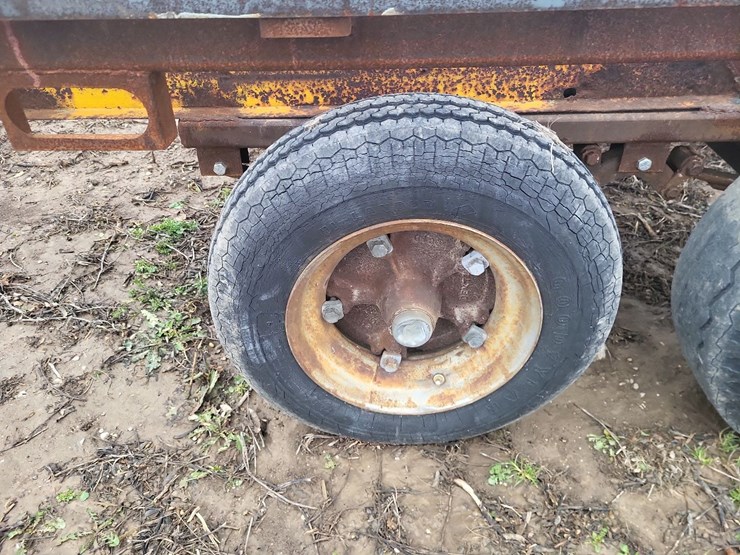 gooseneck-triaxle-trailer-frame---no-title-image-13