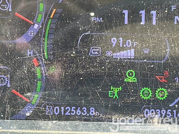 2017-komatsu-wa470-8-image-34