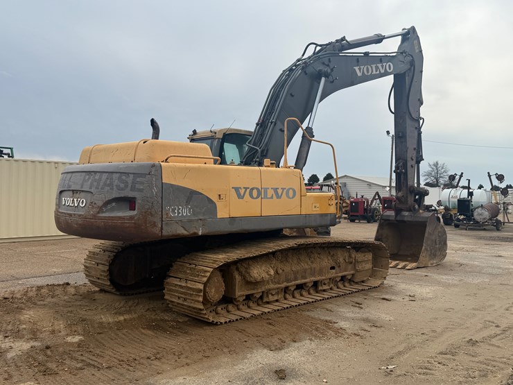 volvo-ec330-image-9