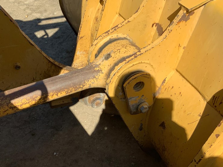 2001-caterpillar-963c-image-15