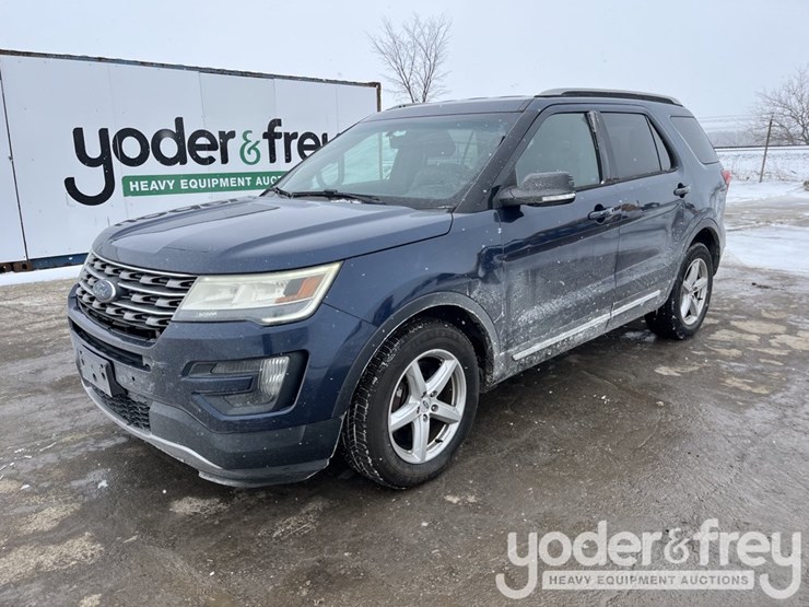 ford-explorer-xlt-image-1