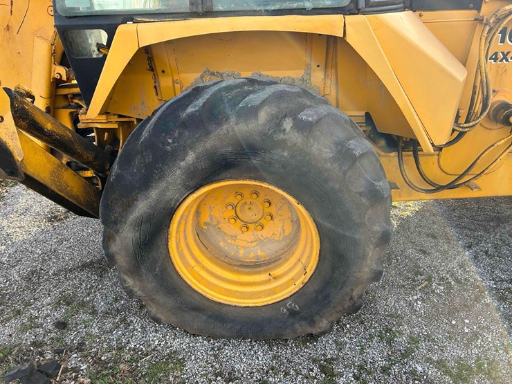 deere-410c-image-37