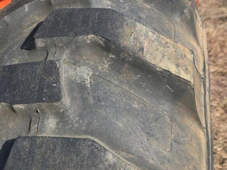 kubota-la853-image-8