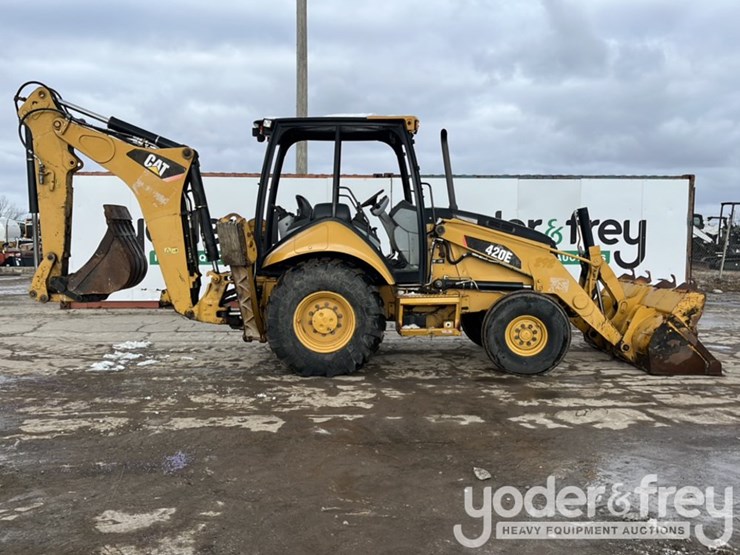 2011-caterpillar-420e-image-7