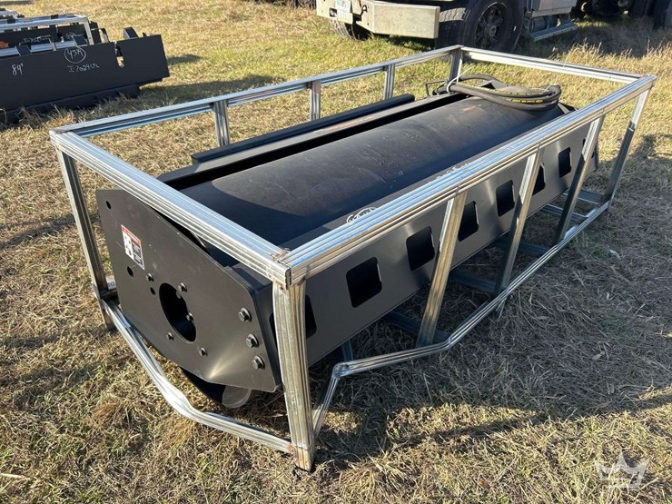 2025-pabreak-hydraulic-vibratory-roller-skid-steer-attachment-image-4