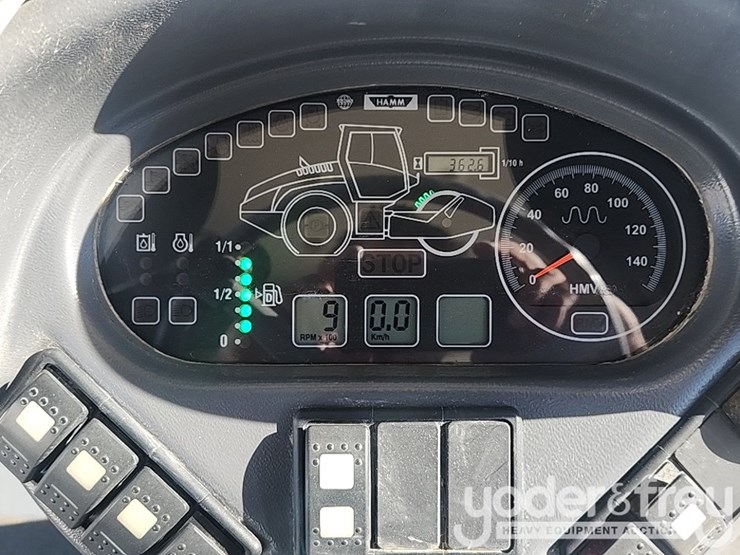 2014-hamm-h11i-image-19